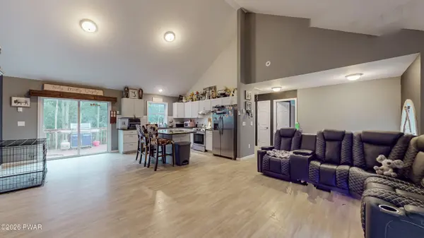 175 Sunrise DR, Milford, PA 18337