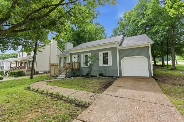 356 Cedarcliff Rd, Antioch, TN 37013