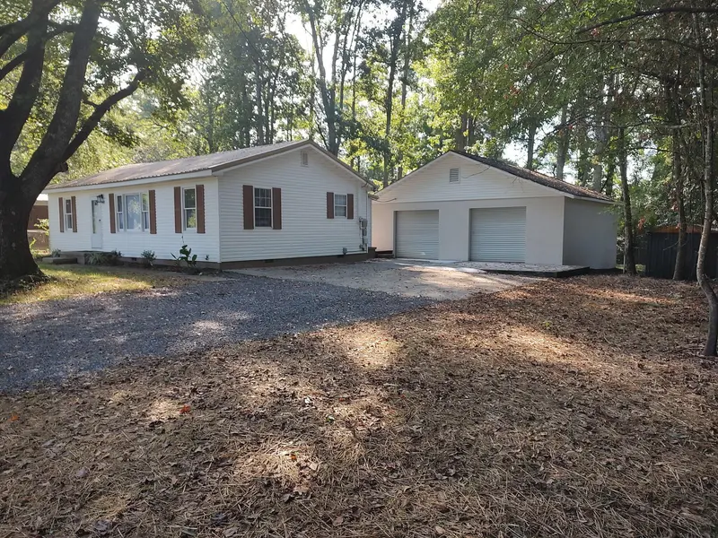 3223 Bates Drive, Rocky Face, GA 30740