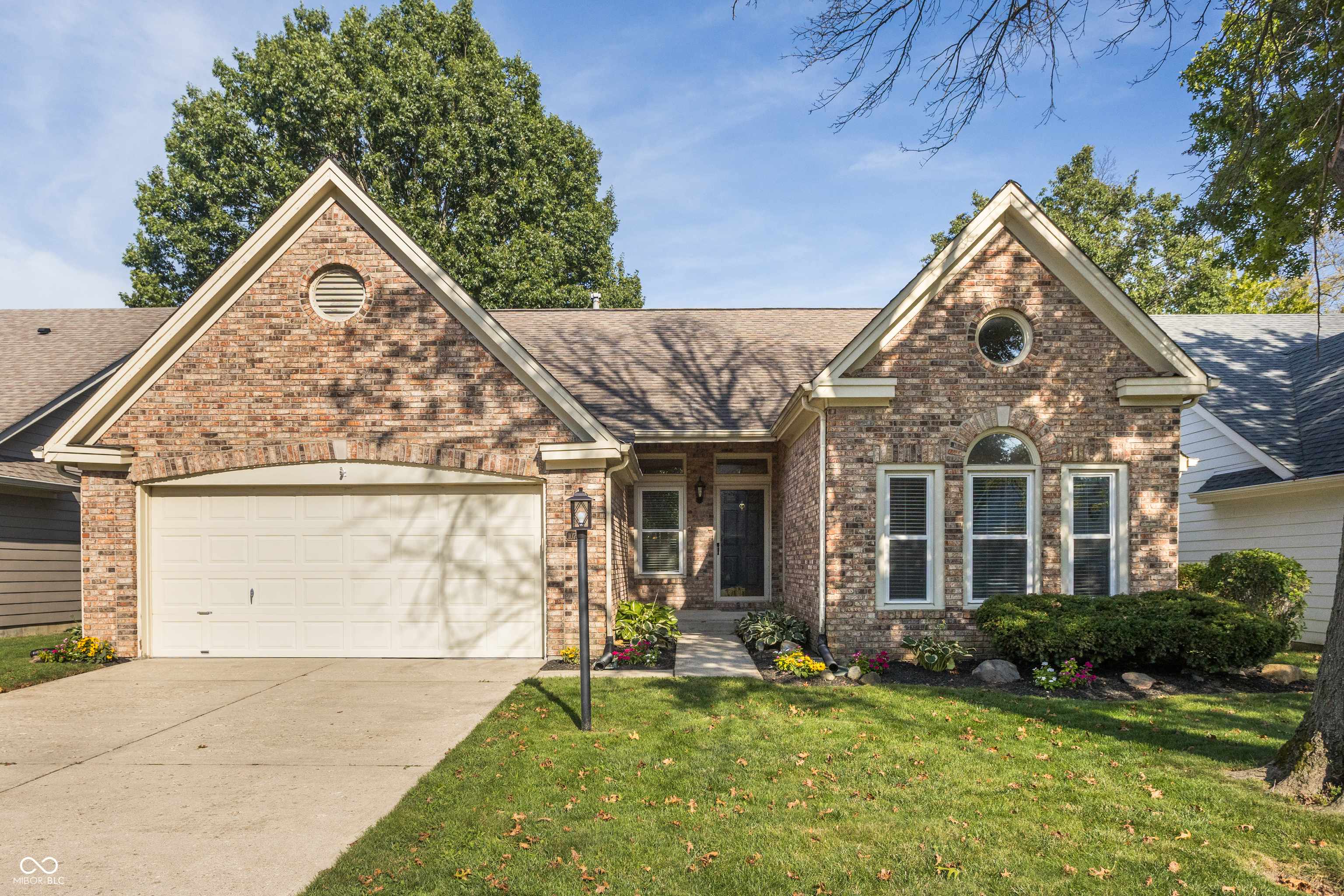 10764 Pimlico CIR, Carmel, IN 46280