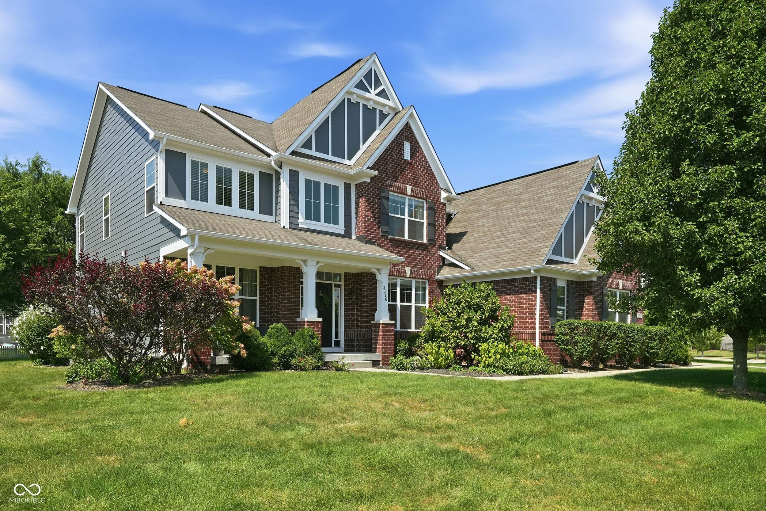 10016 Delmore DR, Fishers, IN 46040