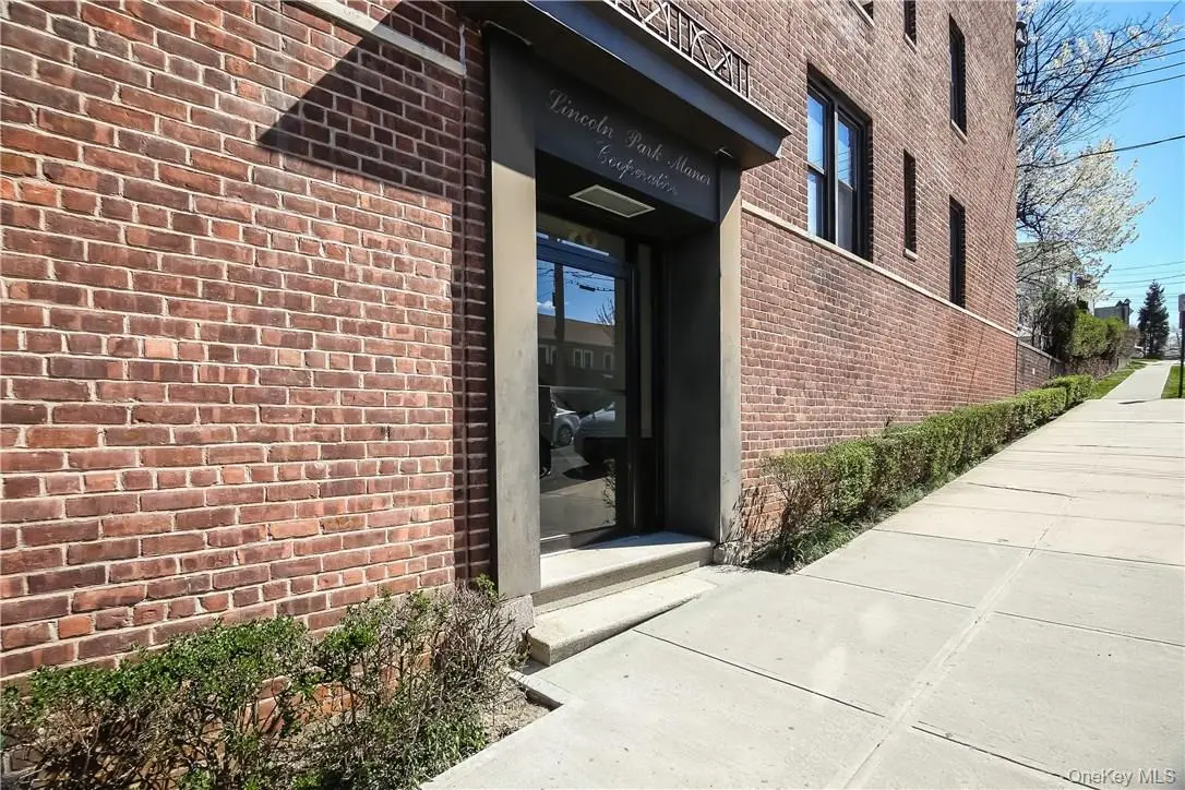 70 Sherman AVE #1K, Yonkers, NY 10705
