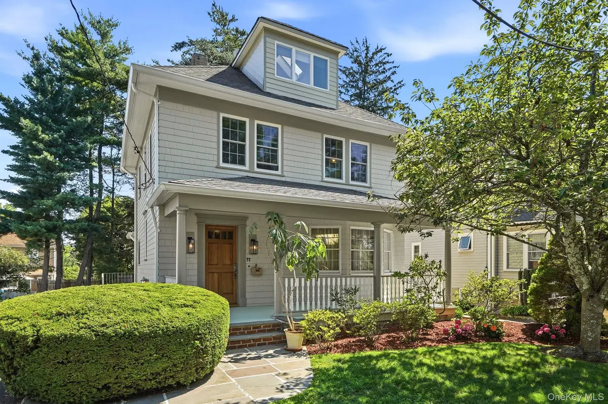 11 Winthrop AVE, Larchmont, NY 10538