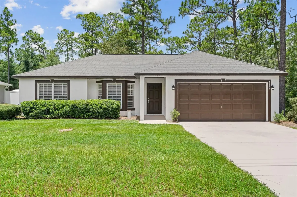 7924 N PRIMROSE DR, Citrus Springs, FL 34434