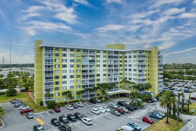 4400 HILLCREST DR #508A, Hollywood, FL 33021