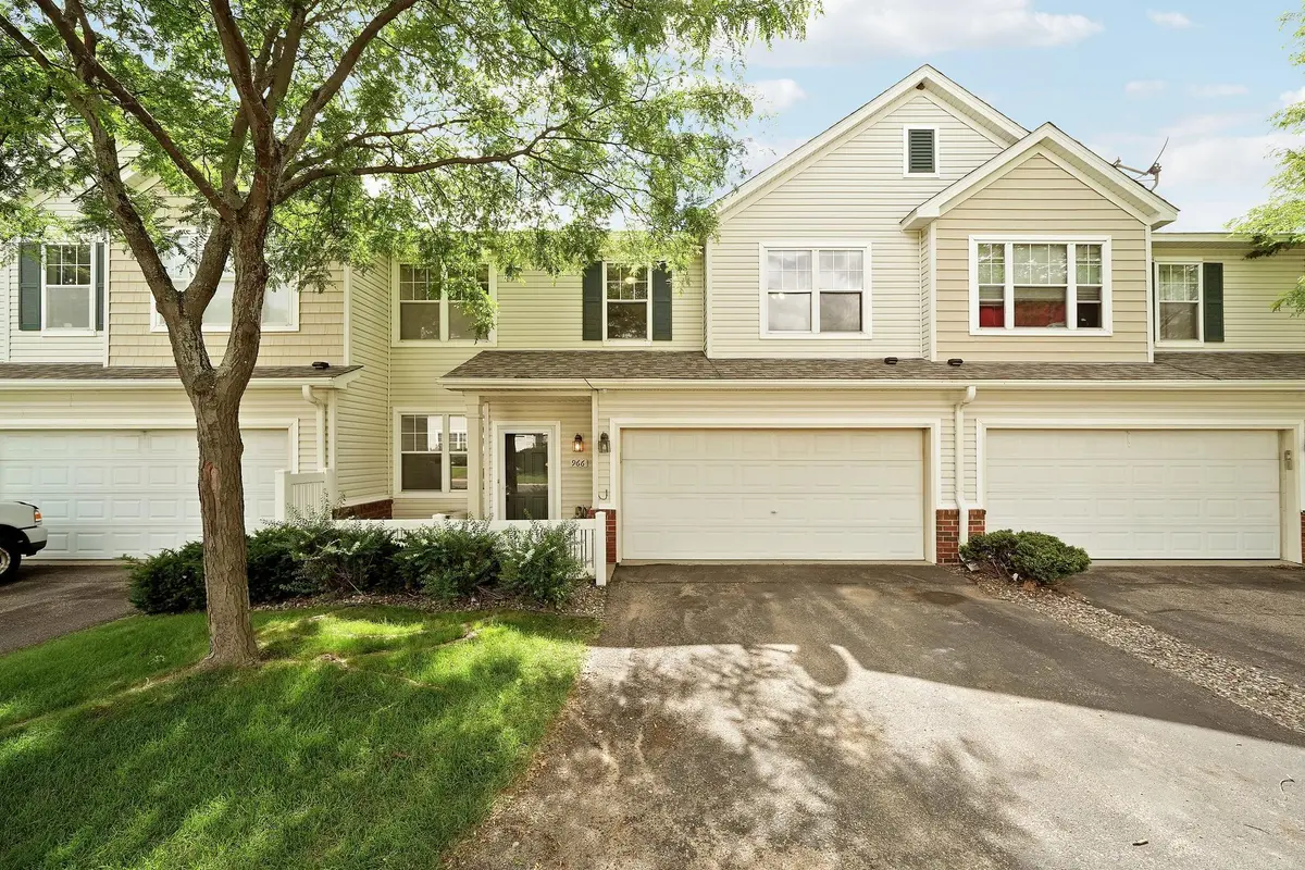966 Princeton AVE, Shakopee, MN 55379