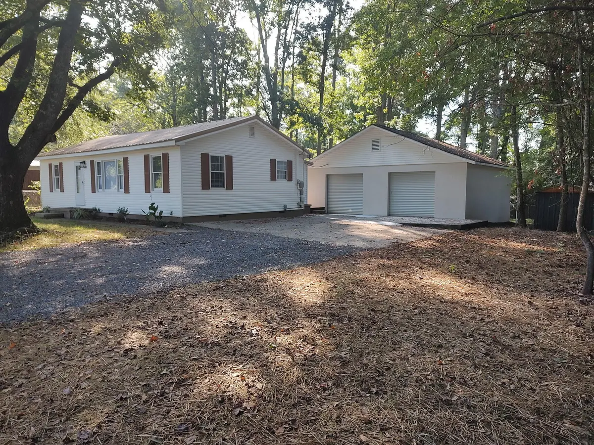 3223 Bates Drive, Rocky Face, GA 30740