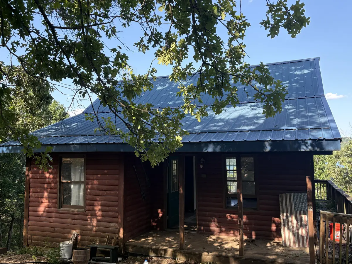 224 Scrolling RD, Branson West, MO 65737