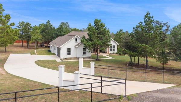116 Brahman CT, Bastrop, TX 78602