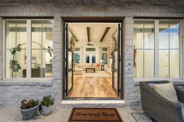 231 Gaucho WAY, Dripping Springs, TX 78620