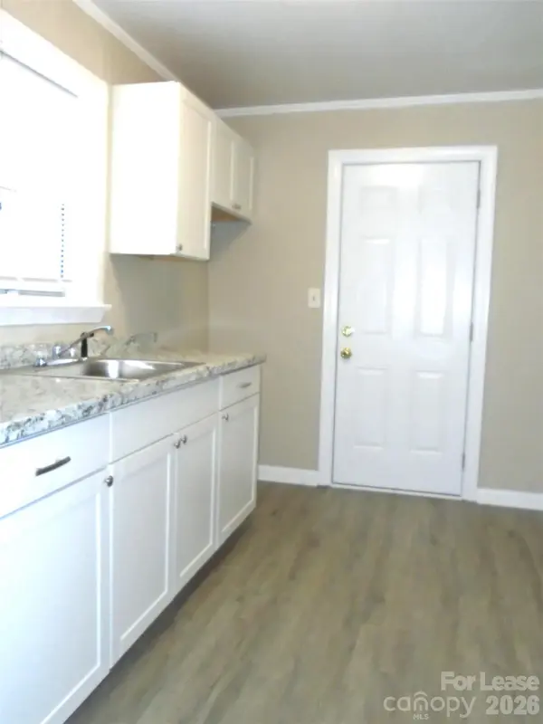 1842 Academy ST, Charlotte, NC 28205