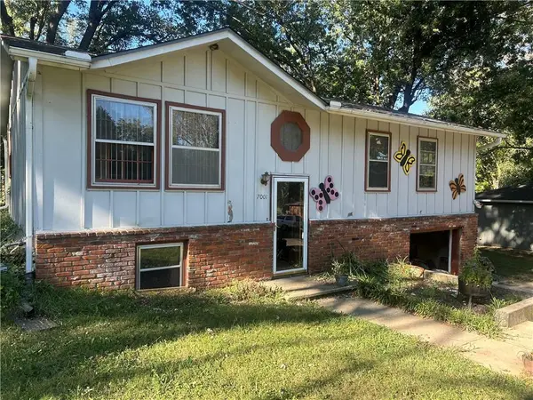 7001 Sloan AVE, Kansas City, KS 66109