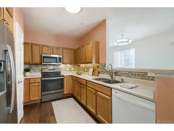 5255 Memphis #1204, Denver, CO 80239