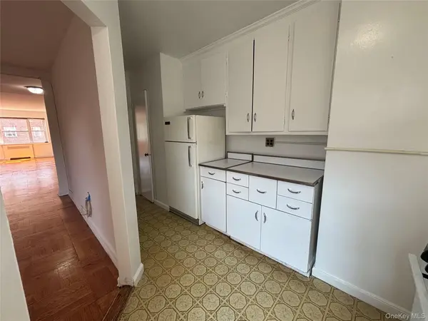 235 Garth RD #E5G, Scarsdale, NY 10583