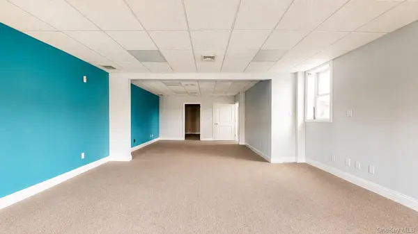 168 W Park AVE #2nd Floor, Long Beach, NY 11561