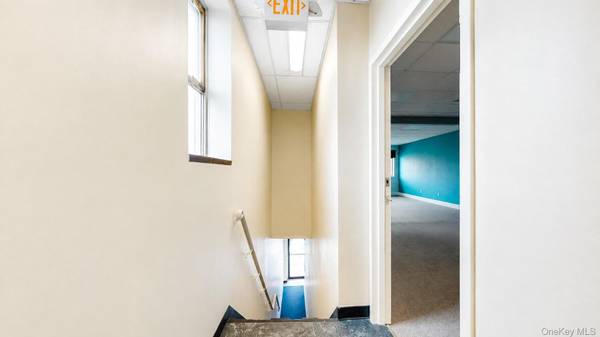 168 W Park AVE #2nd Floor, Long Beach, NY 11561