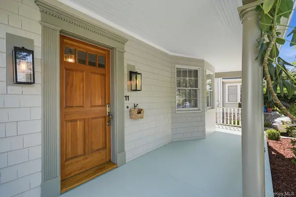 11 Winthrop AVE, Larchmont, NY 10538