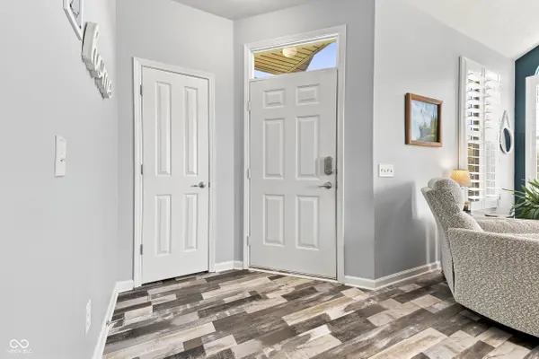 2379 Saddle DR, Shelbyville, IN 46176