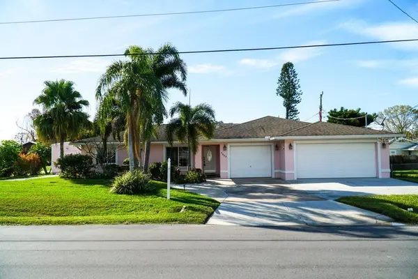 4803 3RD AVE W, Palmetto, FL 34221