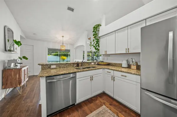 4817 POST POINTE DR Sarasota, FL 34233