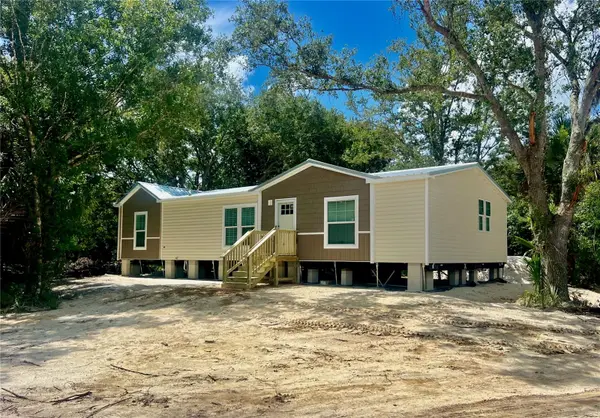 19470 NW 246TH ST #J,  Okeechobee,  FL 34972
