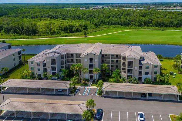 18008 GAWTHROP DR #106, Bradenton, FL 34211