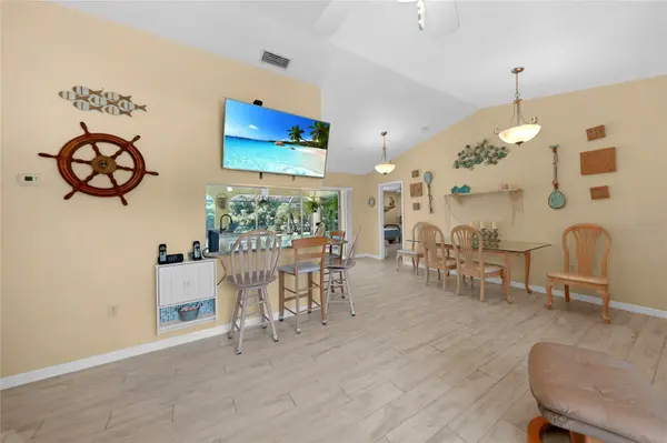 18403 EDGEWATER DR, Port Charlotte, FL 33948