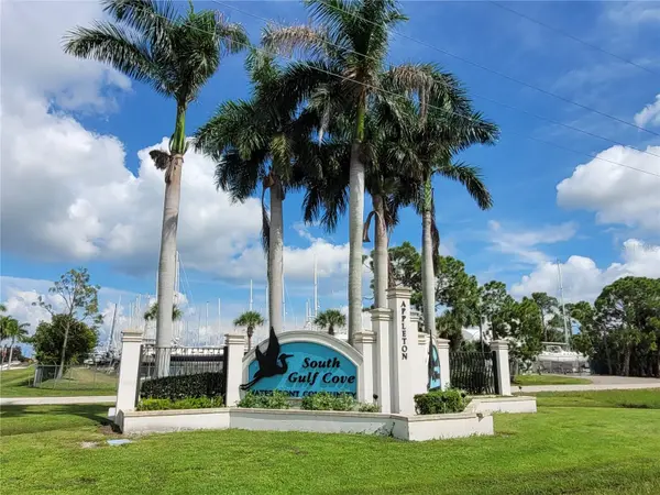10000 ST PAUL DR, Port Charlotte, FL 33981