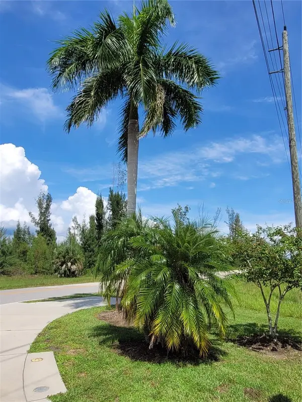 10000 ST PAUL DR, Port Charlotte, FL 33981