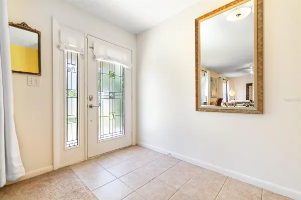 5725 SANDS POINT DR, Lakeland, FL 33809