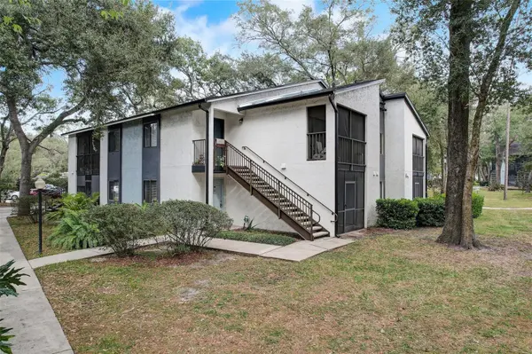 226 RIVERBEND DR #102, Altamonte Springs, FL 32714
