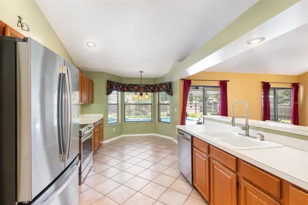 616 CARRIGAN AVE, Oviedo, FL 32765