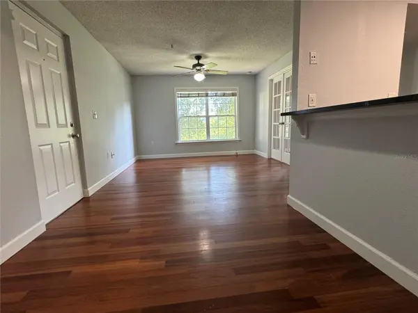 2053 DIXIE BELLE DR #2053H, Orlando, FL 32812