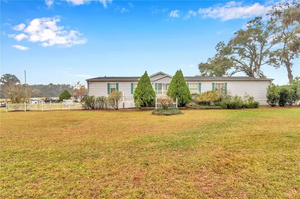 14150 N MAGNOLIA AVE, Citra, FL 32113