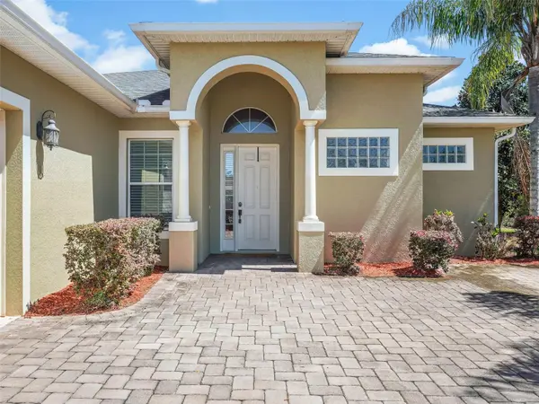 5016 NEPTUNE CIR, Oxford, FL 34484