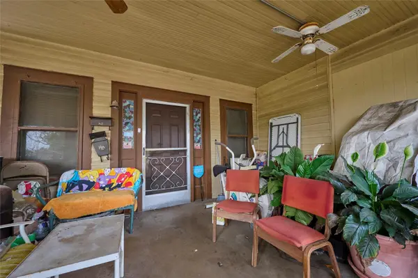 129 W PARK AVE, Lake Wales, FL 33853