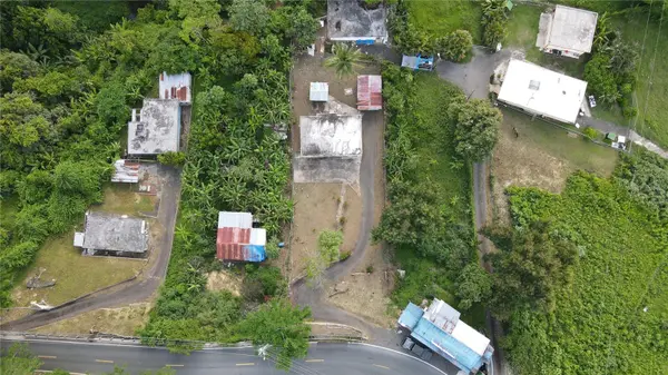 La Plata 173 ST, Aibonito, PR 00705