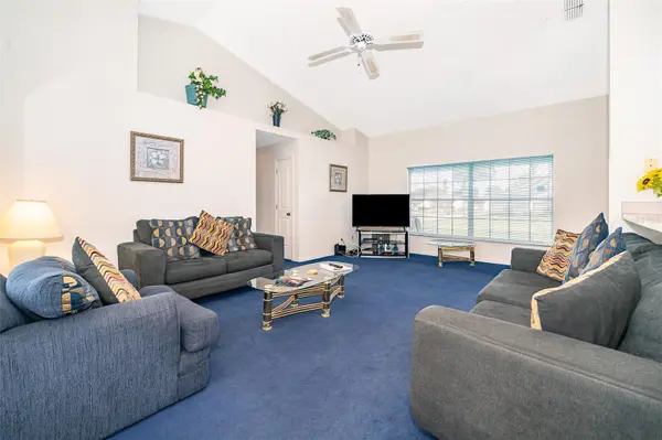 5641 MANDARIN CT Davenport, FL 33896