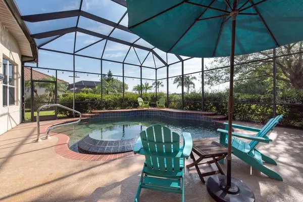 513 COUNTRY MEADOWS WAY, Bradenton, FL 34212