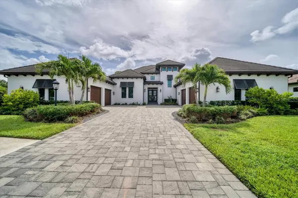5388 GREENBROOK DR, Sarasota, FL 34238