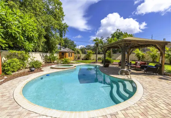 3103 W WALLCRAFT AVE, Tampa, FL 33611