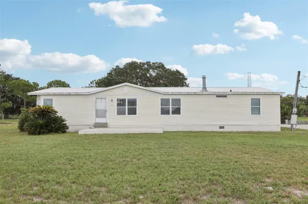 102 THORNHILL ESTATES DR S, Winter Haven, FL 33880