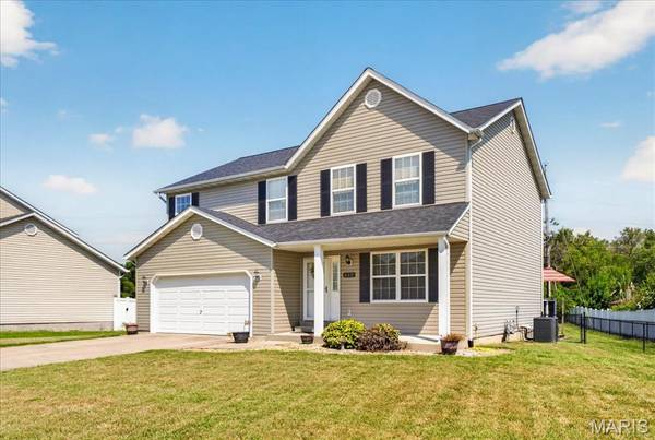 412 W 5th ST, St Jacob, IL 62281