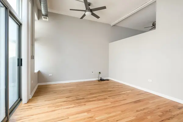 1919 S MICHIGAN AVE #403, Chicago, IL 60616
