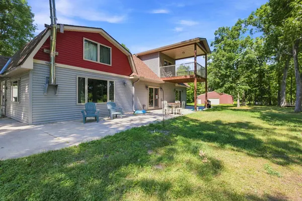 25053 Typo Creek DR NE, Stacy, MN 55079