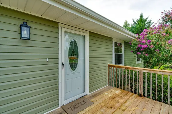 7446 Davis Mill Circle, Harrison, TN 37341