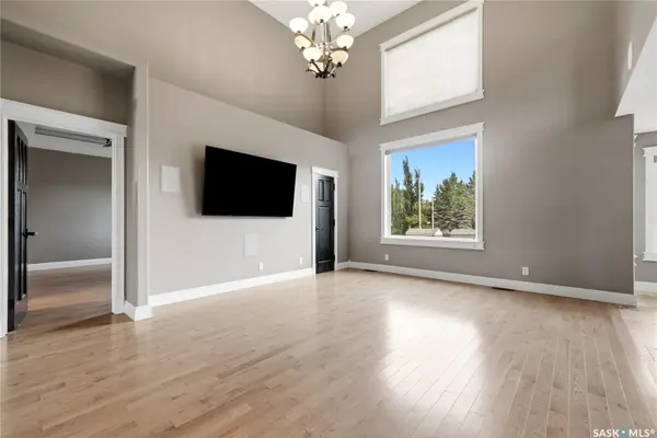7 Lott ROAD E, White City, SK S4L 5B1
