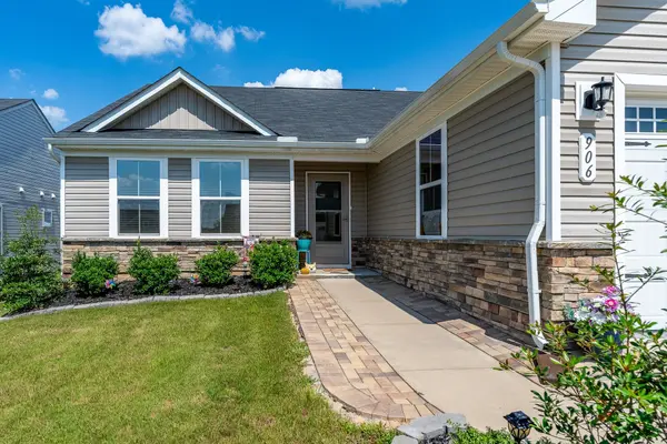 906 Blue Willow CT, Spartanburg, SC 29302
