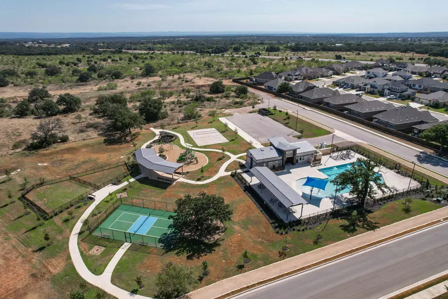 121 Plumbago LN, Marble Falls, TX 78654