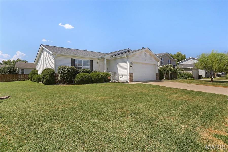 429 Audry DR, Dupo, IL 62239